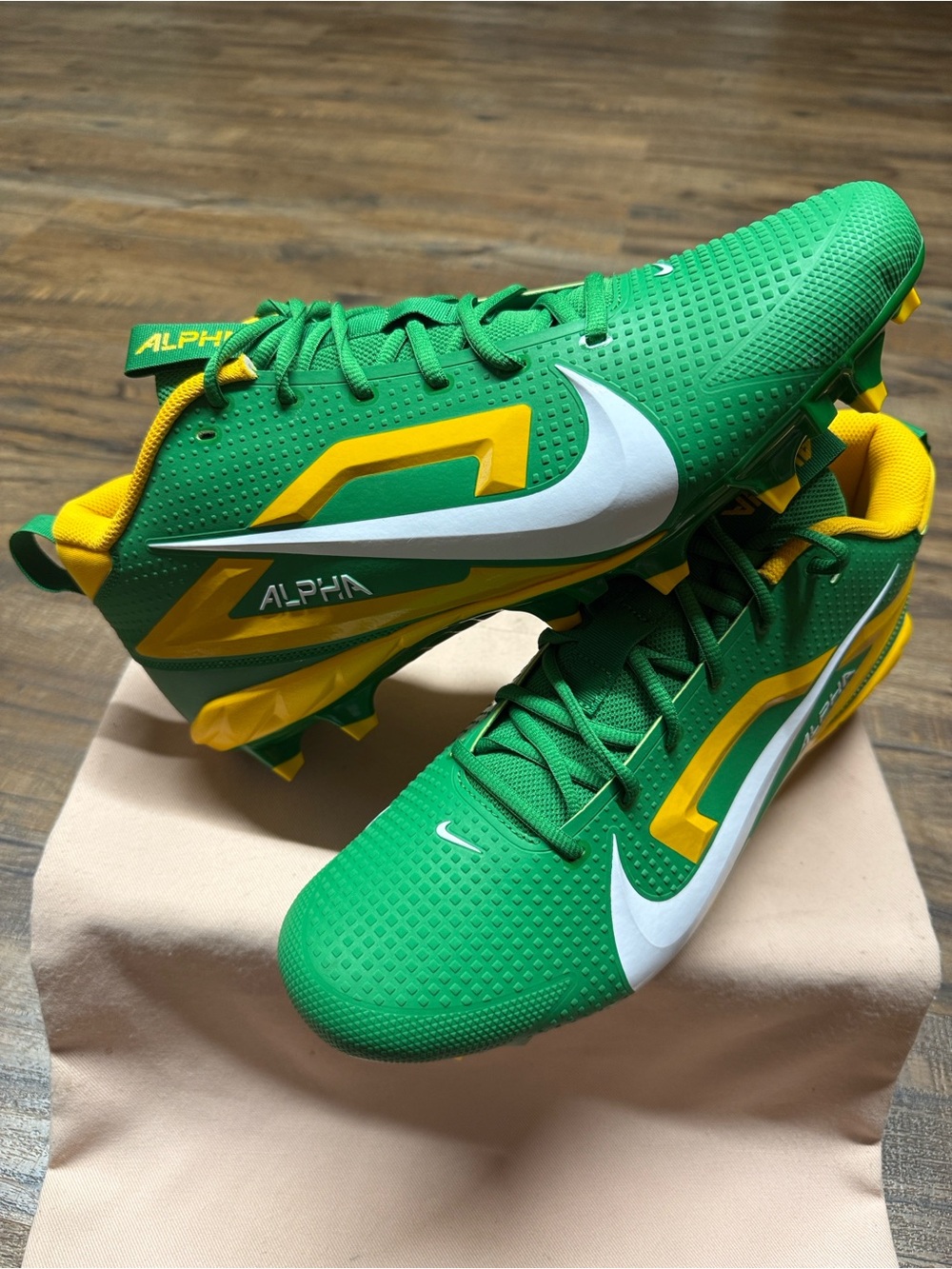 Nike Alpha Menace 4 “Oregon Duck” Team Issued “Player Exclusive” Football Cleats